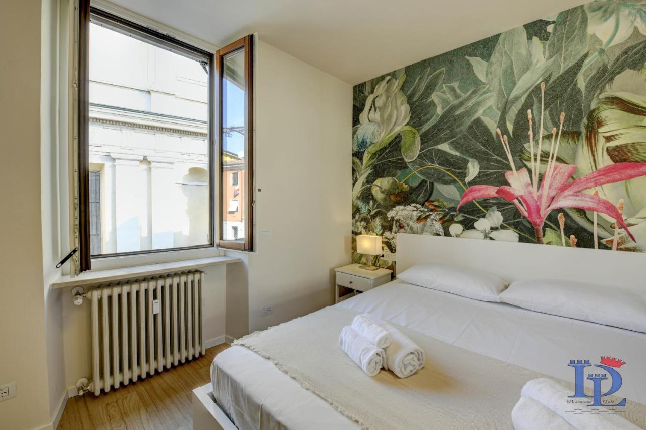 Desenzanoloft Official Partner Marriott Homes & Villas - Apa Dom Downtown Family Apartment Desenzano del Garda Exterior photo