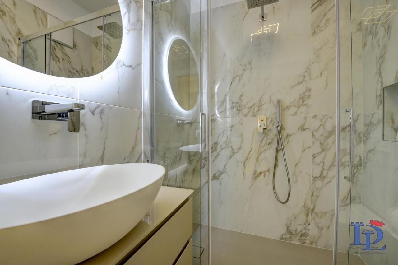 Desenzanoloft Official Partner Marriott Homes & Villas - Apa Dom Downtown Family Apartment Desenzano del Garda Exterior photo