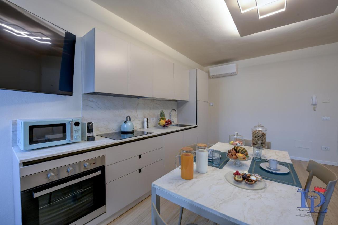 Desenzanoloft Official Partner Marriott Homes & Villas - Apa Dom Downtown Family Apartment Desenzano del Garda Exterior photo